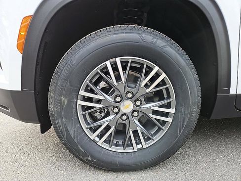 New 2026 Chevrolet Traverse LT AWD/4WD image 8