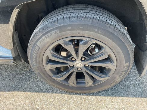 Used 2024 Toyota RAV4 XSE w/ Weather Package AWD/4WD image 6