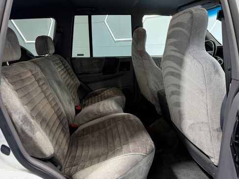 Used 1995 Jeep Grand Cherokee Laredo AWD/4WD image 15