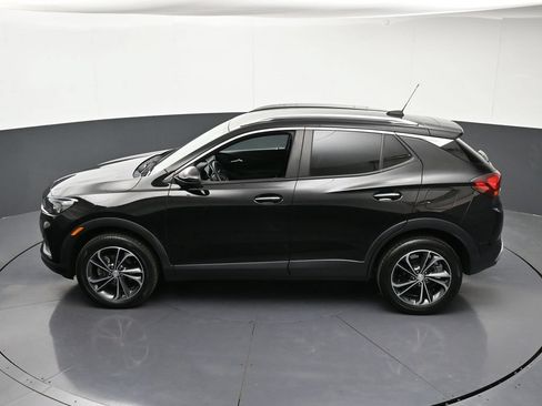 Used 2023 Buick Encore GX Select AWD/4WD image 17