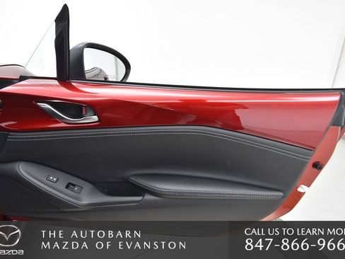 New 2025 MAZDA MX-5 Miata Club w/ Brembo/BBS Recaro Package image 38