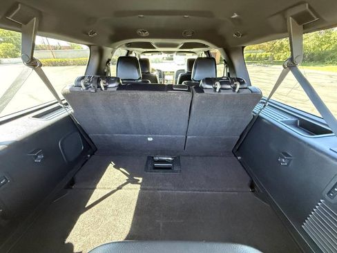 Used 2017 Lincoln Navigator L Select AWD/4WD image 19