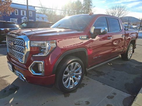 Used 2019 GMC Sierra 1500 Denali w/ Denali Ultimate Package image 3