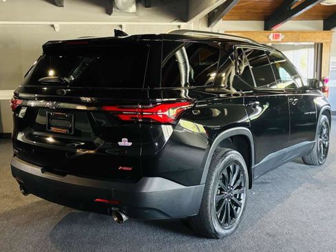 Used 2023 Chevrolet Traverse RS AWD/4WD image 7