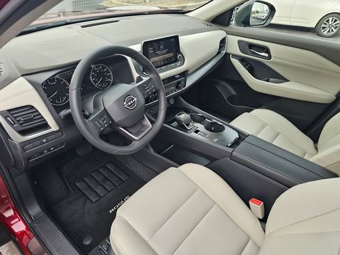 Used 2026 Nissan Rogue SV image 20
