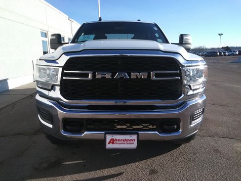 Used 2023 RAM 2500 Tradesman w/ Chrome Appearance Group image 3
