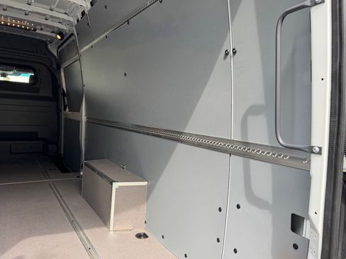 New 2025 Mercedes-Benz Sprinter 2500 image 15