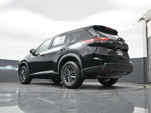 New 2026 Nissan Rogue S image 19