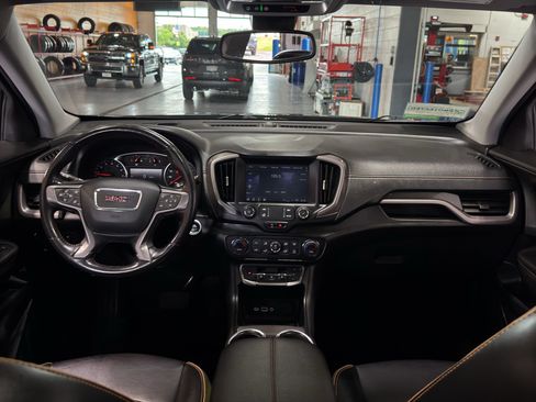 Used 2022 GMC Terrain AT4 AWD/4WD image 14
