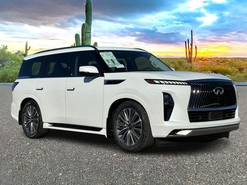 New 2026 INFINITI QX80 Luxe image 2