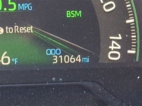 Used 2020 Toyota RAV4 Limited image 18