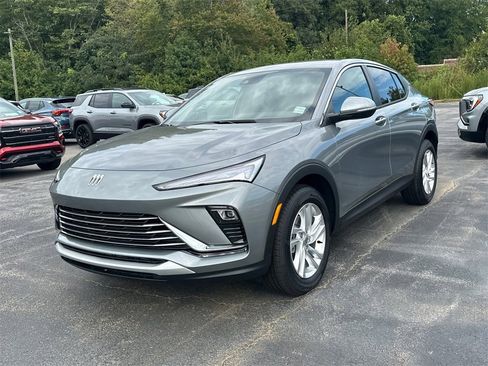 New 2025 Buick Envista Preferred w/ Convenience I Package image 2