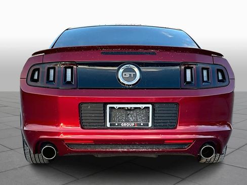 Used 2014 Ford Mustang GT image 4