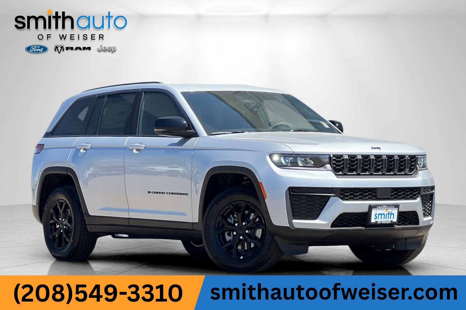 New 2026 Jeep Grand Cherokee Altitude AWD/4WD image 1