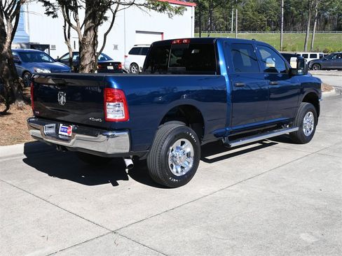 Used 2024 RAM 2500 Tradesman w/ Chrome Appearance Group image 30