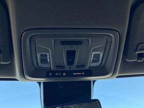 New 2026 GMC Sierra 2500 SLT w/ SLT Premium Package AWD/4WD image 35