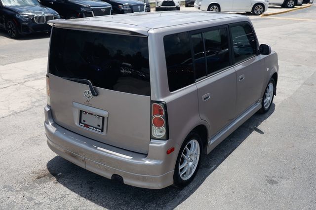 Used 2005 Scion xB FWD image 14