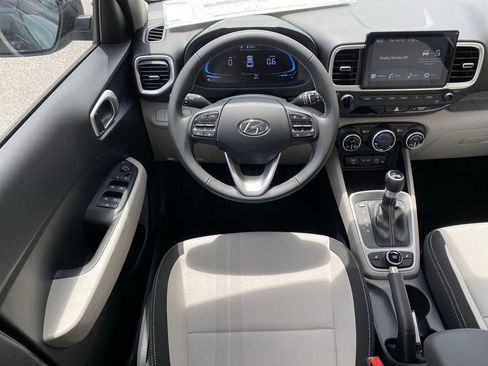 New 2026 Hyundai Venue SEL FWD image 14