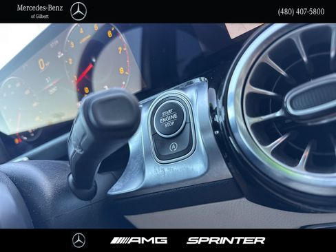 Certified 2023 Mercedes-Benz GLB 250 image 27