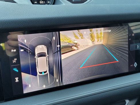 New 2026 Porsche Cayenne S image 23