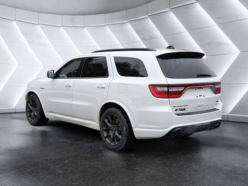 Used 2023 Dodge Durango R/T w/ Tow 'N Go Package image 4