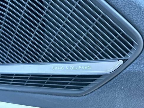 Used 2024 Audi S4 Premium Plus w/ Premium Plus Package AWD/4WD image 21