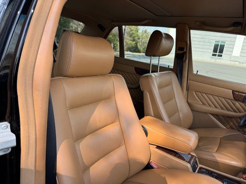 Used 1990 Mercedes-Benz 560 SEL image 58