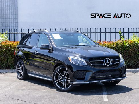 Used 2018 Mercedes-Benz GLE 43 AMG 4MATIC image 1
