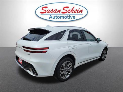 Used 2025 Genesis GV70 2.5T AWD/4WD image 23