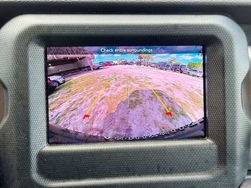 Used 2023 Jeep Wrangler Unlimited w/ Cold Weather Group image 14