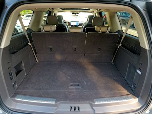 Used 2023 Lincoln Navigator L Reserve AWD/4WD image 57