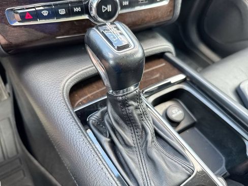Used 2016 Volvo XC90 T6 Momentum AWD/4WD image 18