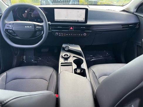 New 2025 Kia EV6 Light w/ Light LR Technology Package image 8