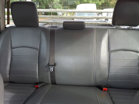 Used 2016 RAM 2500 Tradesman image 26