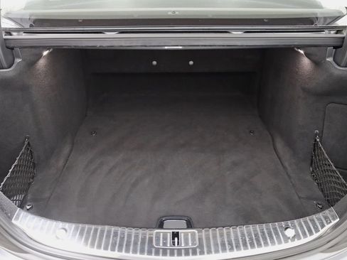Used 2019 Mercedes-Benz S 560 4MATIC Sedan image 45