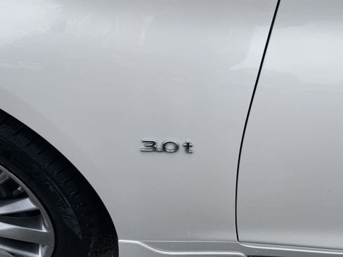Used 2020 INFINITI Q50 Luxe w/ Essential Package (3.0T Luxe) AWD/4WD image 10