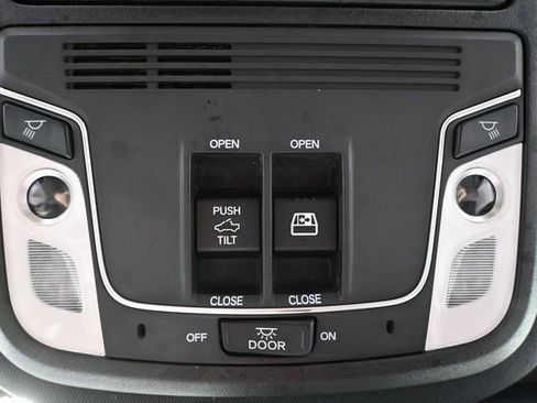 Used 2023 Honda Ridgeline Black Edition image 31