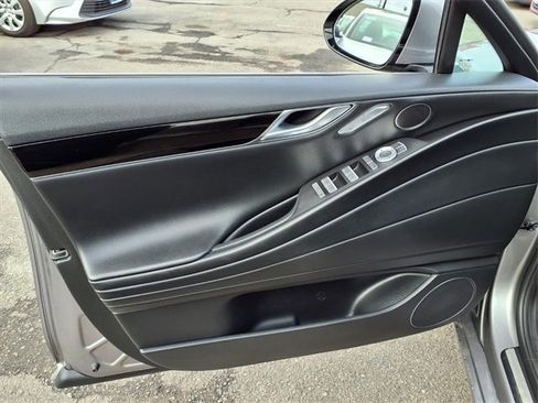 Used 2023 Genesis G80 2.5T image 10