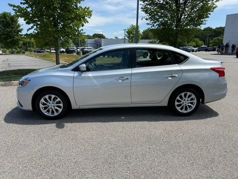 Used 2017 Nissan Sentra S w/ S Style Package FWD image 8
