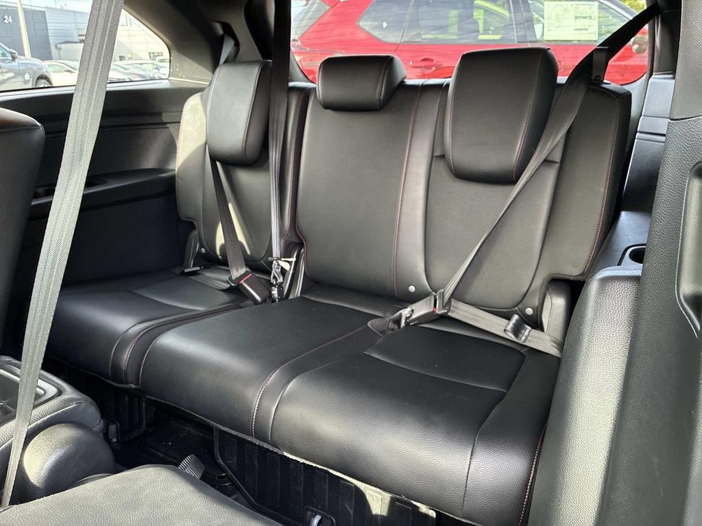 Used 2025 Honda Odyssey Sport-L image 18