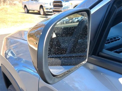 New 2024 Jeep Compass Latitude w/ Sun and Sound Group image 12