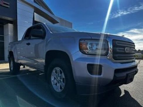 Used 2016 GMC Canyon W/T w/ Convenience Package RWD image 13