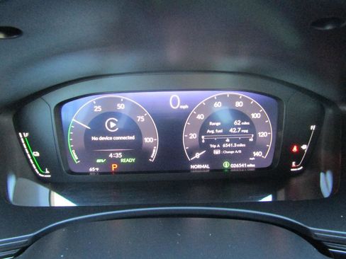 Used 2025 Honda Civic Sport Touring image 15