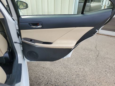 Used 2014 Lexus IS 350 w/ Navigation Package image 13