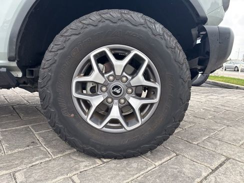 Used 2022 Ford Bronco Badlands image 4