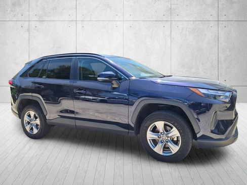 Used 2024 Toyota RAV4 XLE FWD image 3
