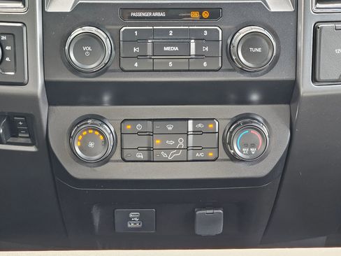 Used 2022 Ford F250 XLT image 13