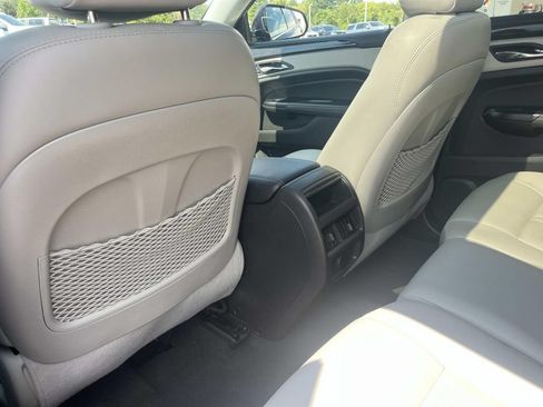Used 2016 Cadillac SRX Luxury w/ Driver Awareness Package AWD/4WD image 18
