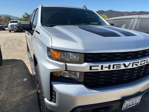 Used 2022 Chevrolet Silverado 1500 Custom w/ Rally Edition RWD image 3