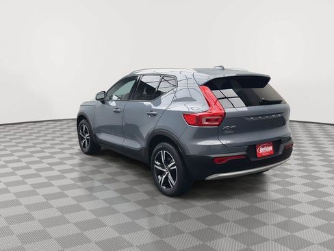 Used 2023 Volvo XC40 B5 Core AWD/4WD image 35